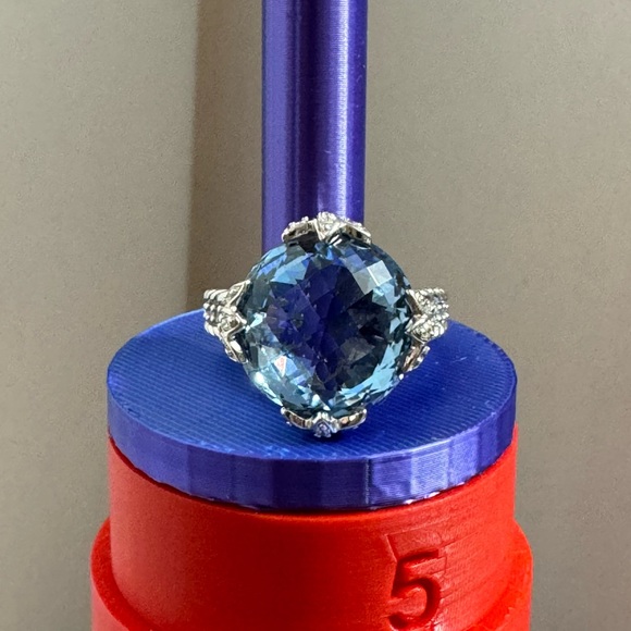 Judith Ripka 925 Sterling Silver Faceted Blue Topaz & CZ Ring - Picture 3 of 9